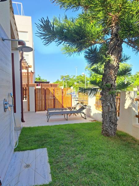 Foto 5344fa0f-8eda-4e7e-b2da-7187600388e1. Casa adosada precioso adosado en zona malvasur en Sagunt