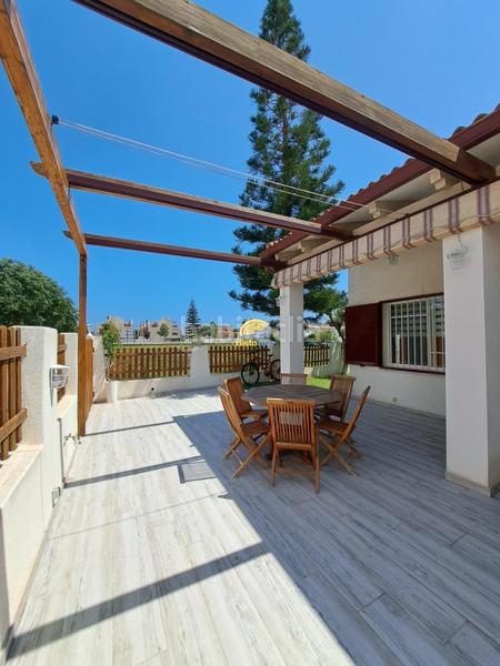 Foto a4fba3e9-b4bb-46d7-b38f-c85727bbc52c. Casa adosada precioso adosado en zona malvasur en Sagunt