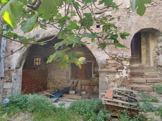 House in Centro-El Castillo. Casa unica en el casco antiguo de sagunto