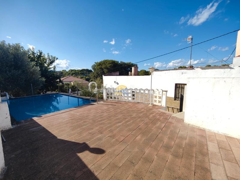 Foto d345173d-29e5-41f9-a56d-d7f3b6e9db21. Masia amb aparcament piscina a Doctor Palos - Alto Palancia Sagunt