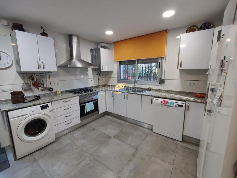 Foto b4fe5918-9f46-4859-a6d9-2f8d9319d482. Chalet  en Albalat dels Tarongers