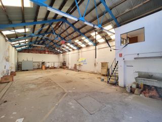 Miete Fabrikhalle in Zona Estación. Nave industrial en la zona de sagunto