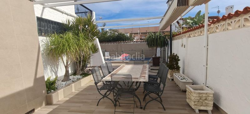 Foto b1223f03-45cc-4163-ad1b-94011961dc78. Xalet amb calefacció aparcament piscina a Corinto-Almardà Sagunt