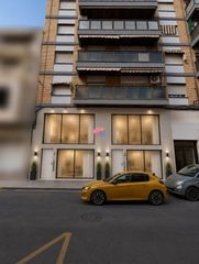 Local Comercial a Avenida de Abril-9 de Octubre