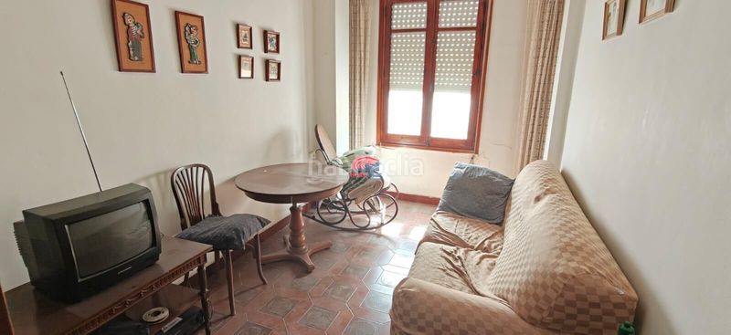 Foto f1af4428-ebd8-40c3-bfc5-4d116910d523. Pis a Antiga Moreira Sagunt