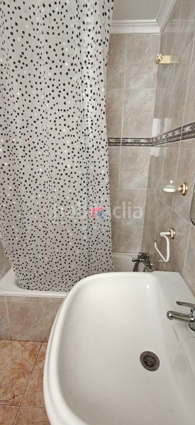 Foto 0d85e6b1-f2f6-45e1-84ee-d0546ba2dae0. Rent duplex in Centro-El Castillo Sagunt