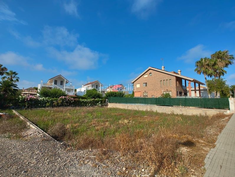 Foto b5cd1967-43ee-41db-b239-9d952828412c. Terreny residencial a Corinto-Almardà Sagunt