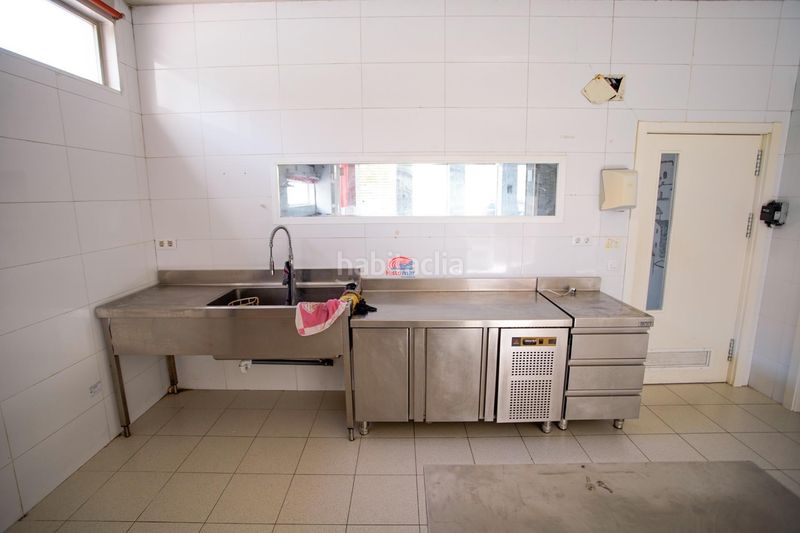 Foto 2378340a-dab9-4bb9-92d3-be2ab8bda8d7. Local comercial a Antiga Moreira Sagunt