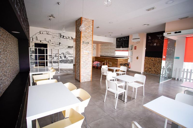 Foto a32a9886-96f2-4d1f-9e39-962948c9cf56. Local comercial a Antiga Moreira Sagunt