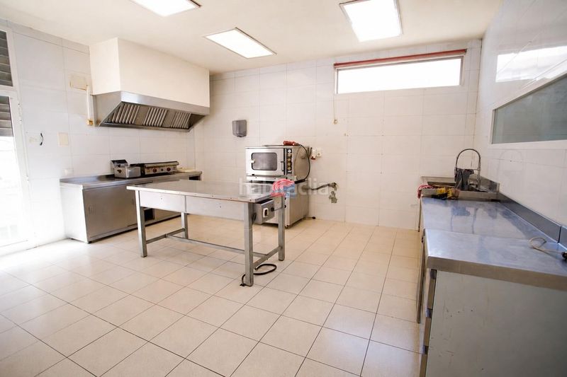 Foto fcd9ac25-7a7e-49d0-995f-d7adf251ea76. Local comercial a Antiga Moreira Sagunt