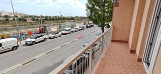 Pis a Antiga Moreira. Amplio piso en el corazón de sagunto  ideal para familias