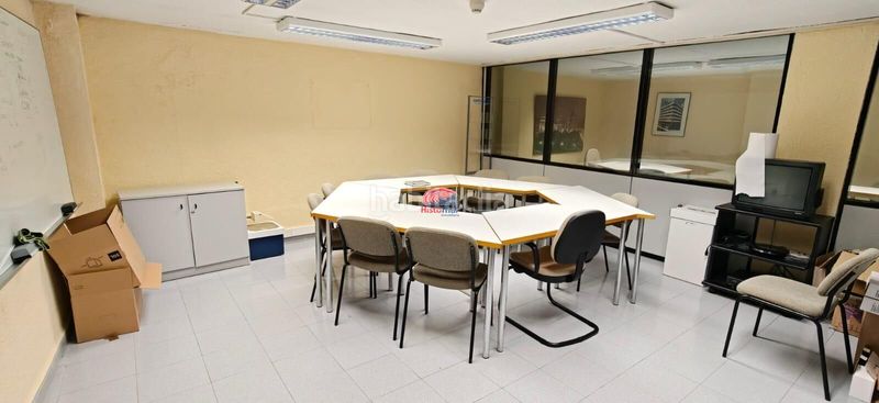 Foto dcd5d62c-c657-4606-9318-2321df28cc69. Local comercial a Centro-El Castillo Sagunt