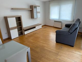 Location Appartement  Avinguda de barcelona. Apartamento amueblado con pk y trastero