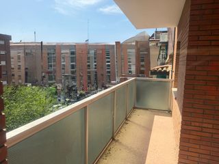 Piso  Carrer de castella. Piso de 4 hab 133m2 construidos y  pk incluido