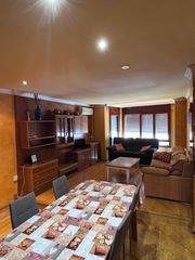Miete Etagenwohnung  Gran passeig de ronda. Piso estudiantes ronda