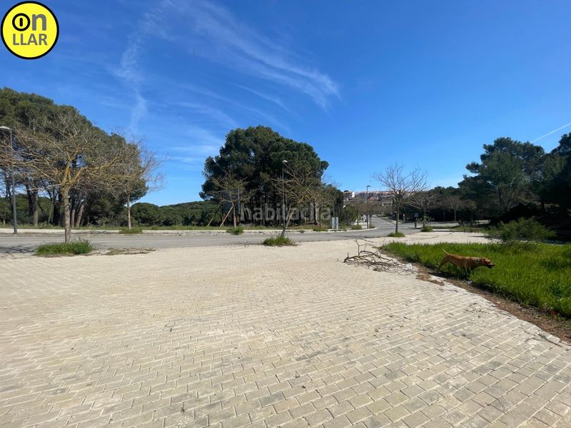 Foto 518d5990-5208-4fa8-899a-6c67c8b0a53e. Residential plot in calle dr fco javier irurita 53 in Escala (L´)