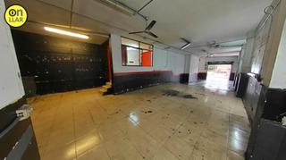 Local commercial  Mare de deu d montserrat. Oportunidad local de 124 m2 para comercio, taller, ...
