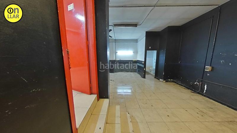 Foto 992038df-0233-4566-ac5d-f62b06f1f243. Locale commerciale in Montornès del Vallès