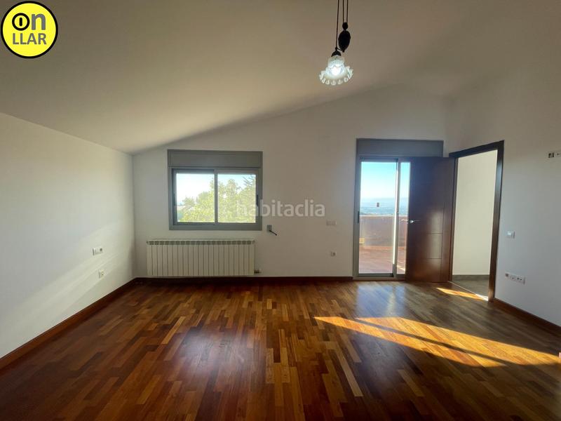Foto 3f2e1ccd-dd53-443a-8391-b5f51554e176. Casa bonita casa en venta en l ametlla del vallès zona el serrat en Ametlla del Vallès (L´)