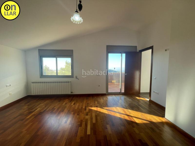 Foto b363bcc0-1663-49f8-8902-8e1308239798. Casa bonita casa en venta en l ametlla del vallès zona el serrat en Ametlla del Vallès (L´)