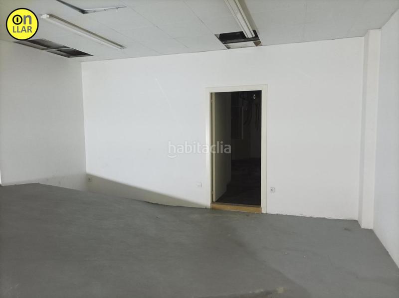 Foto d82e7337-2a1b-4fa7-8a0e-ab12897994e0. Business premise in Centre-Cordelles Cerdanyola del Vallès
