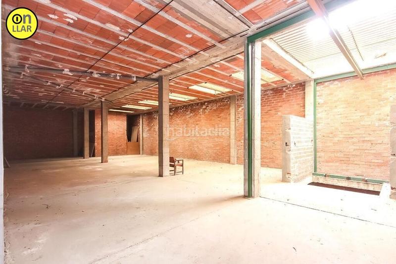 Foto 39bd3988-b16b-49ab-9369-9c8f74b347b0. Local commercial dans Font Verda Granollers