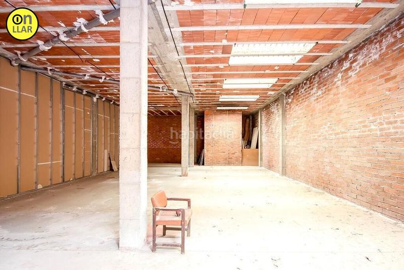 Foto c615b5e0-9306-4b8d-83ea-8664b25cd156. Local commercial dans Font Verda Granollers