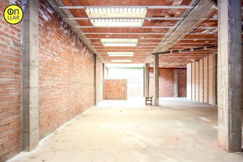 Foto d1938ff8-eb92-4ef5-9901-eace524e7858. Local commercial dans Font Verda Granollers