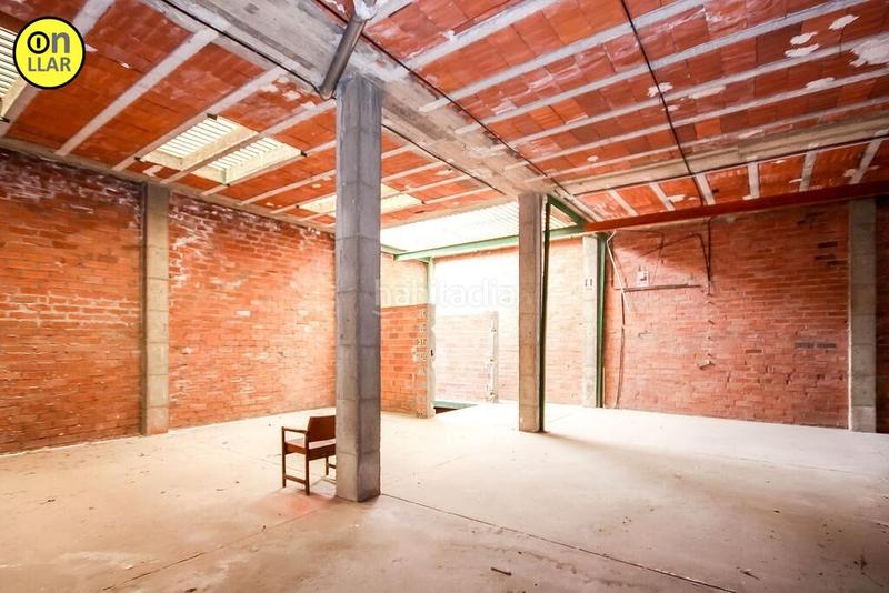 Foto e036dd1a-1f89-4716-bd6d-dc6159ff49d0. Local commercial dans Font Verda Granollers