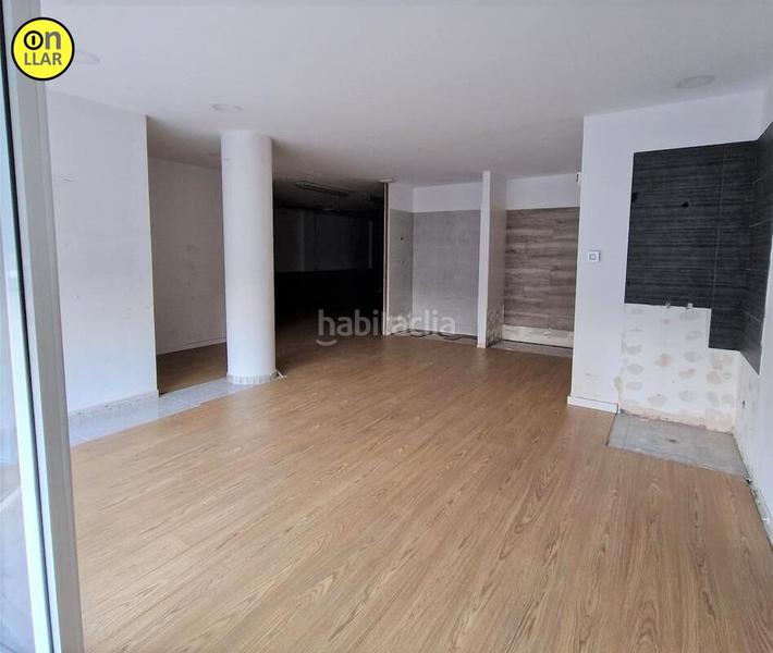 Foto b858d5ee-3c5e-49ae-87d3-5905e4cf6458. Locale commerciale in Parets del Vallès