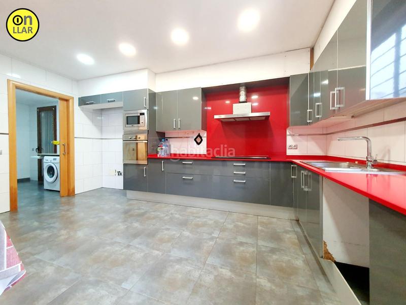 Foto 4b929741-4ab4-4cce-94df-33d25c2bbba5. Casa con parcheggio in Urbanitzacions Mataró