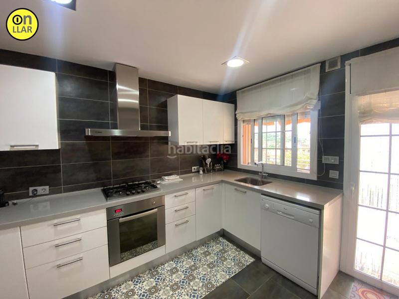 Foto a9d31850-e36b-4e89-8dff-a7af6e265beb. Casa gran casa en les franqueses del vallès en Franqueses del Vallès (Les)
