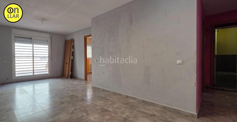 Foto 634c6dc4-c827-4dc8-8dc2-2a821ccf6f92. Piso vivienda en venta en c. alhambra, 24, , girona en Blanes