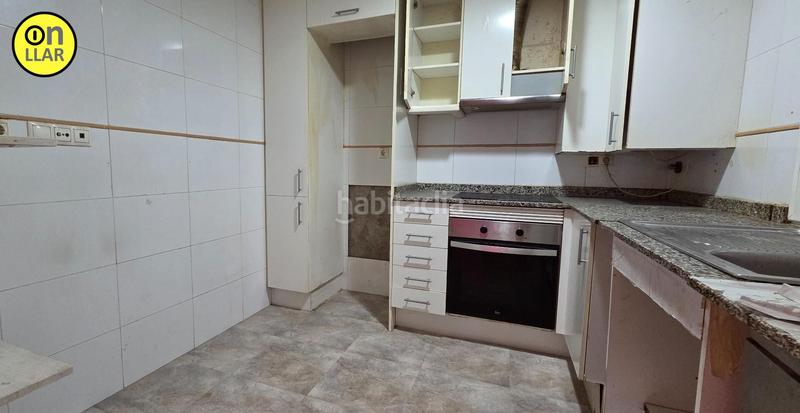 Foto ee0eb9f4-194a-49f0-b957-63a0c0035de4. Piso vivienda en venta en c. alhambra, 24, , girona en Blanes