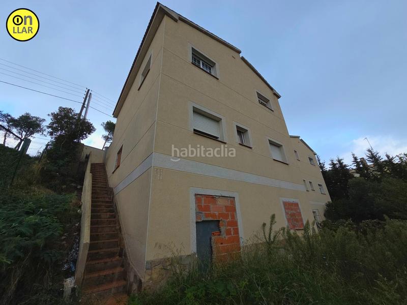 Foto 378a238f-4b68-40d9-9ab2-5664e169a0fd. Casa  en venta en c. galzeran. urb. aguaviva park, 13, , girona subasta en Vidreres