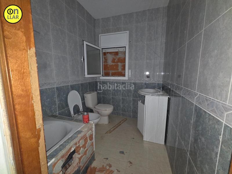 Foto 4c8cf6f6-b33c-4f69-80ad-8757c6cf7c6b. Casa  en venta en c. galzeran. urb. aguaviva park, 13, , girona subasta en Vidreres