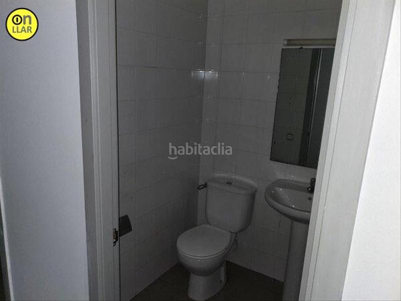 Foto 8e3ec401-79de-42ba-b15d-c371db89bd92. Locale commerciale in Joan Prim Granollers