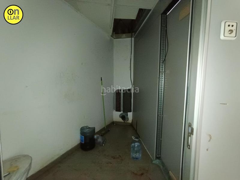 Foto ce5cbec2-7e86-4e1e-b280-f47ddab0fe5a. Locale commerciale in Joan Prim Granollers