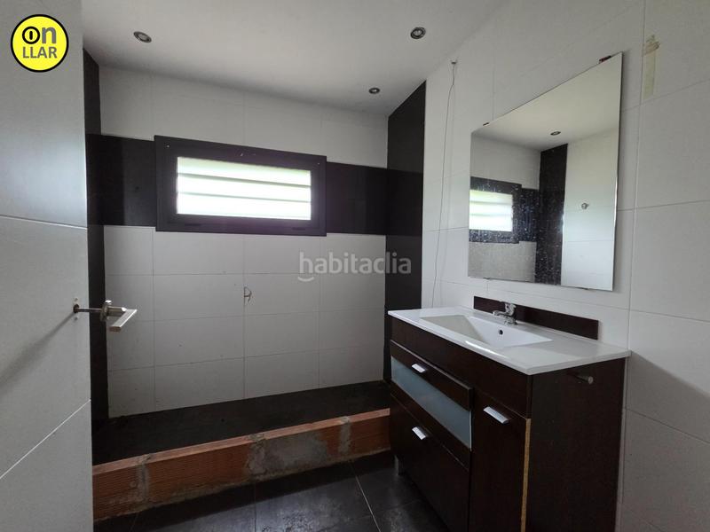 Foto 0a6423db-682f-46a5-b4e1-2ff09cb72c3b. Casa vivienda en venta en c. romani, 10, , girona en Riudarenes