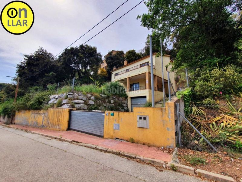 Foto fc4f755c-2ed4-44ff-8ea8-c0275828d005. Haus in calle castell Dosrius 35 in Can Massuet del Far Dosrius