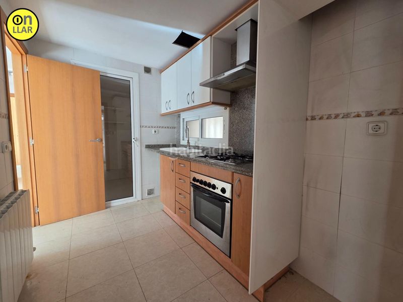 Foto 4d8c4666-0a62-4898-92a1-1568d6e454b9. Pis amb aparcament piscina a L´Estany Calafell