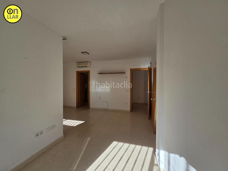 Foto 8582eae6-54d9-4608-9010-0720aa43a009. Piso  en venta en avda. cossetania, 7981, , tarragona en Calafell