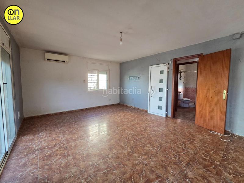 Foto 10c8c2c7-0a34-406a-961f-808510488d33. Haus mit parking in Puigdàlber