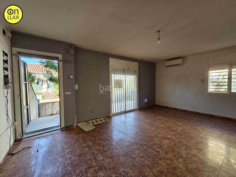 Foto 75744723-4284-4f1a-a057-d327d0da6d64. Haus mit parking in Puigdàlber