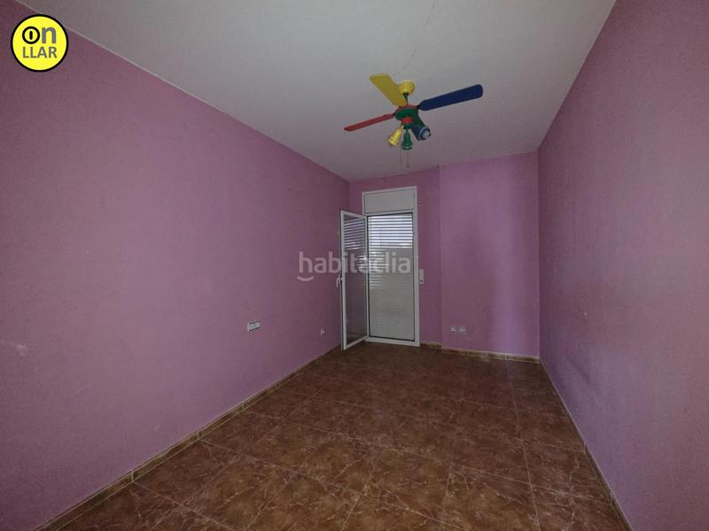 Foto daa7fac0-ee35-412c-8e88-30fbc491a2e3. Haus mit parking in Puigdàlber