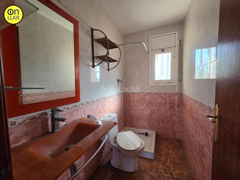 Foto e628c0b4-89bf-42d9-b361-5a4ba16943e1. Haus mit parking in Puigdàlber