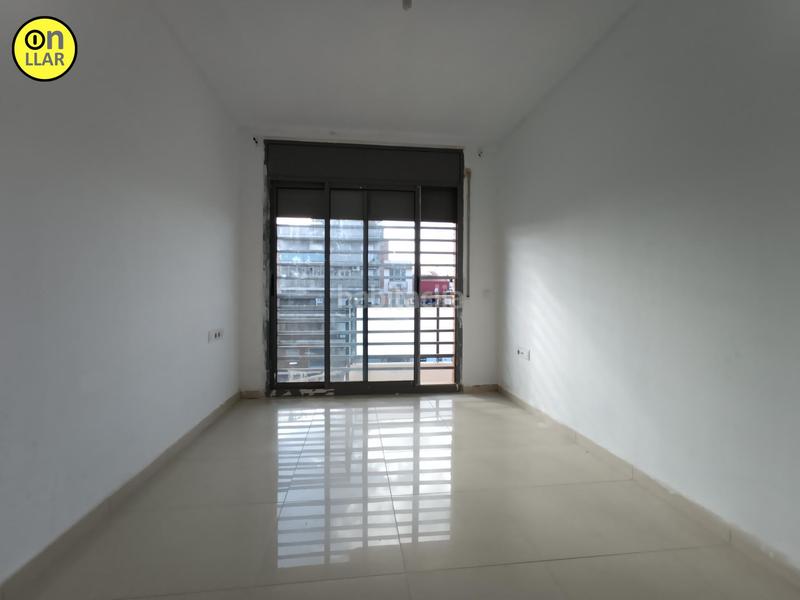 Foto 3cd5e061-3718-4e47-8243-d6f2eecc0922. Pis a Canovelles