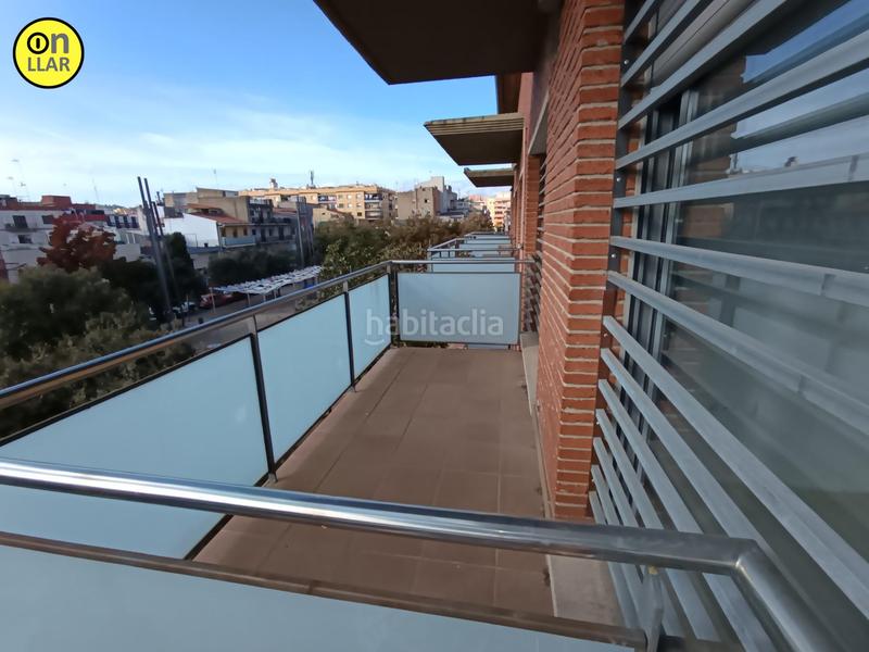 Foto 4ea7a3f5-6e79-45ad-a53e-b9645223c623. Pis a Canovelles