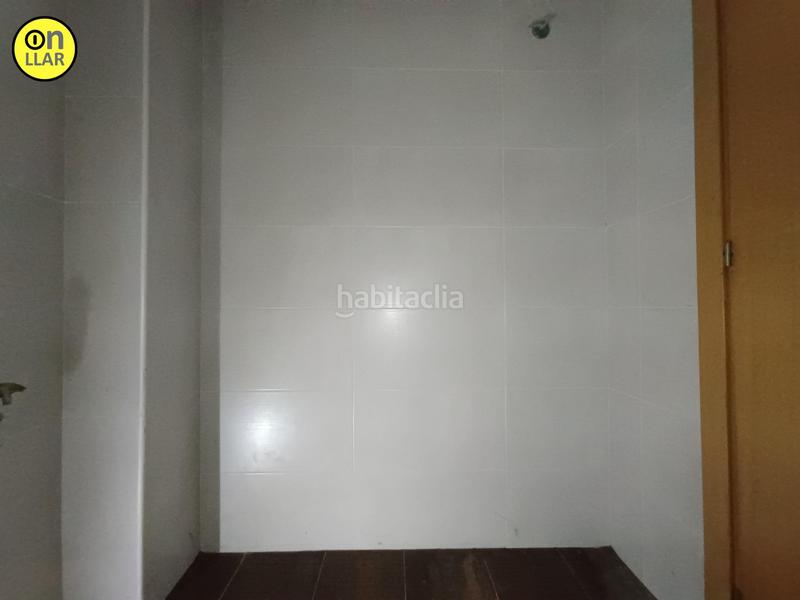 Foto ea4dbc7f-a0e4-4e1e-ab85-74fc81f31da6. Pis a Canovelles