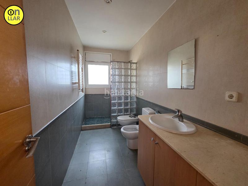 Foto 8074e5cd-3ee0-439b-878b-ec3e15da252c. Casa con parcheggio in La Goba Vidreres